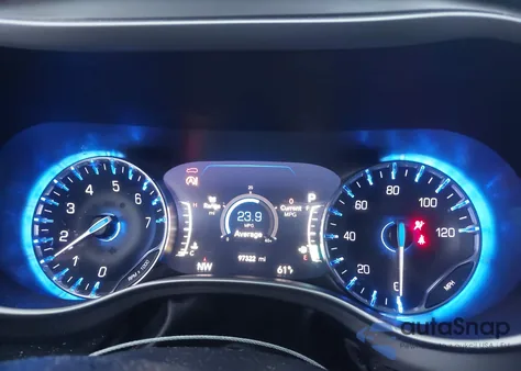 2022 Chrysler Pacifica Touring L z USA, uszkodzony, nr VIN 2C4RC1BGXNR11563